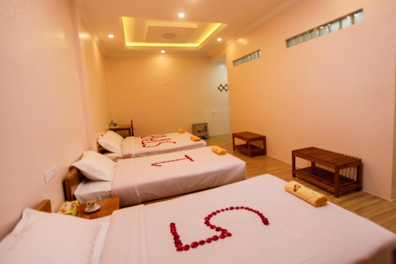 Five One Star Hotel Nyaungshwe Exteriör bild